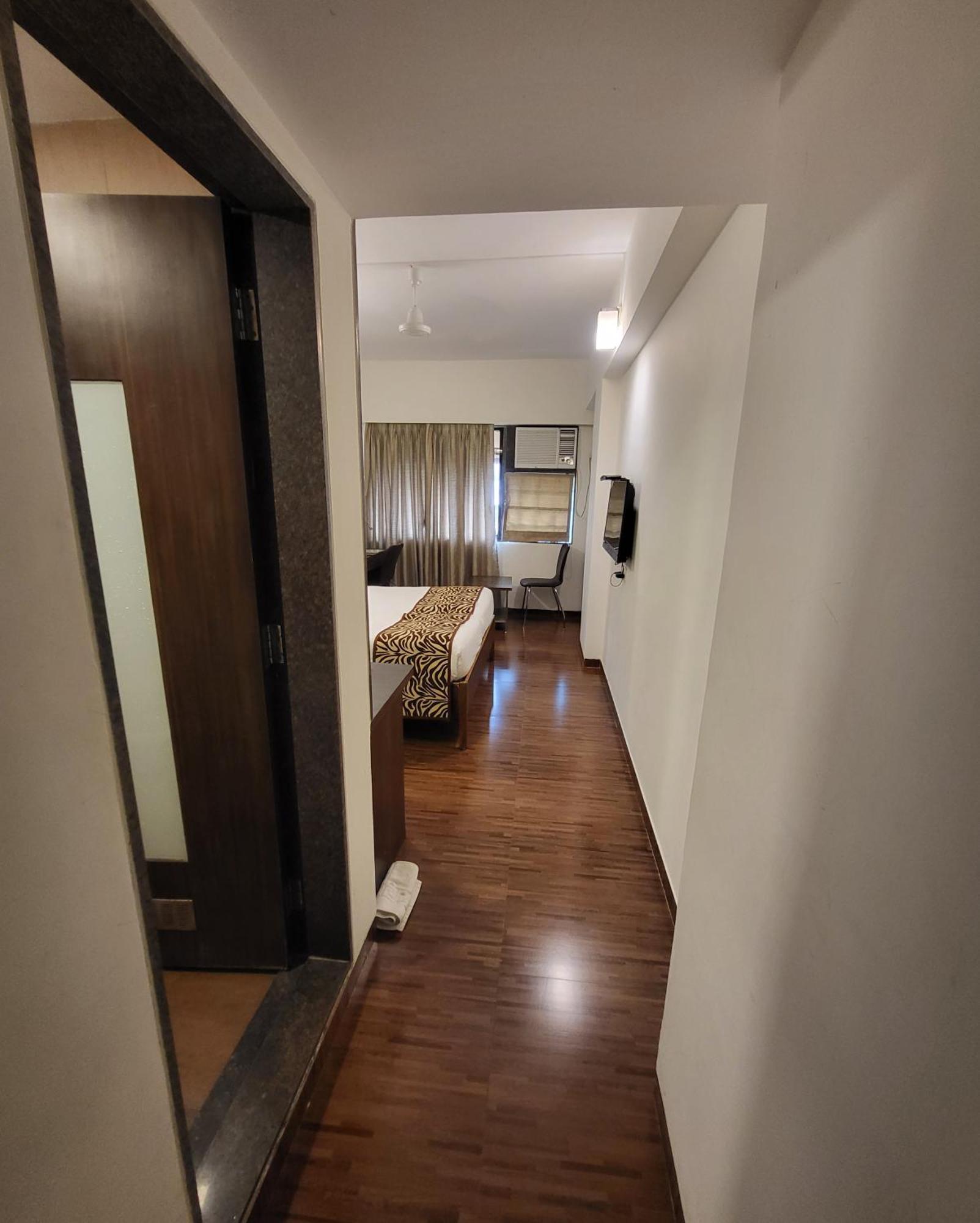 Hotel Maharana Inn Chembur Mumbai Exterior foto